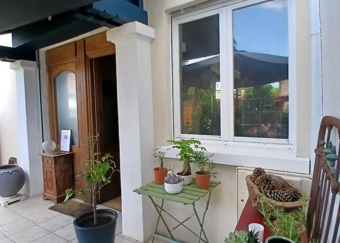 Maison d'hôtes Chez Solange Et Paul Mézos